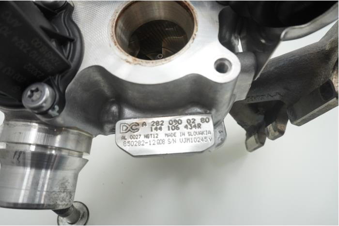 Turbo from a Mercedes-Benz A (177.0) 1.3 A-160 Turbo 16V 2020