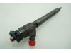 Injector (diesel) from a Renault Trafic (1EL) 1.6 dCi 125 Twin Turbo 2019