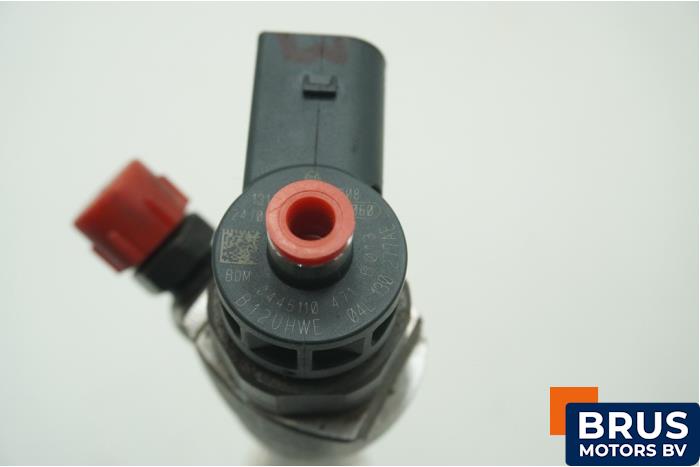 Usagé Injecteurs Volkswagen Golf VII (AUA) 2.0 GTD 16V Prix € 151,25 Prix TTC proposé par Brus Motors BV