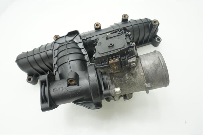 Intake manifold from a Fiat Ducato (250) 2.3 D 130 Multijet Minibus Extralongo 2014