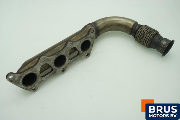 Usados Colector de escape Volkswagen Amarok 3.0 TDI V6 24V 4Motion Precio € 121,00 IVA incluido ofrecido por Brus Motors BV