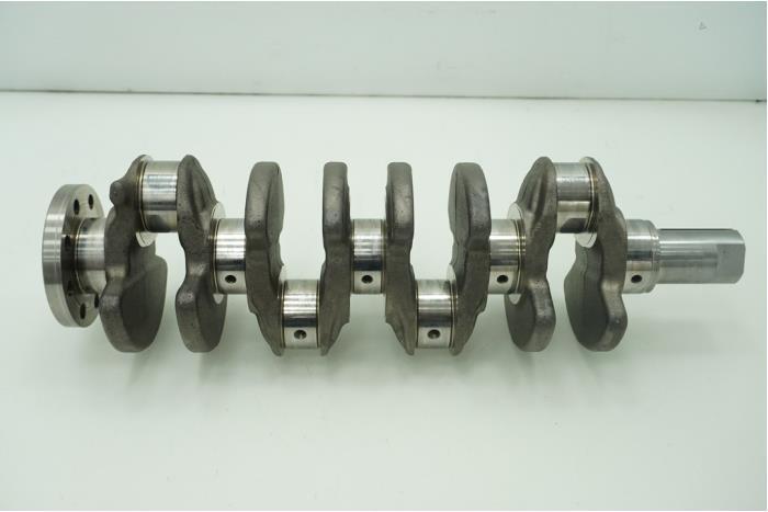 Crankshaft from a Renault Trafic (1FL/2FL/3FL/4FL) 1.6 dCi Twin Turbo 2019