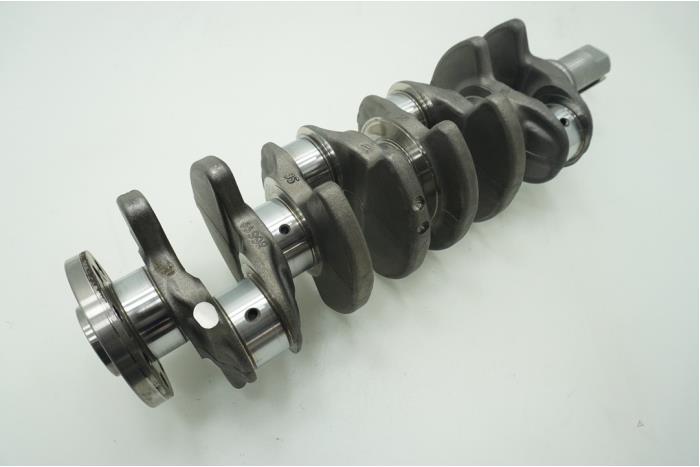 Crankshaft from a Nissan X-Trail (T32) 1.6 Energy dCi All Mode 2019
