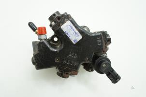 Used Mechanical fuel pump Opel Corsa D 1.3 CDTi 16V ecoFLEX Price € 151,25 Inclusive VAT offered by Brus Motors BV