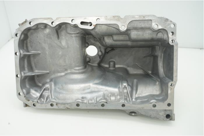 Sump from a BMW X3 (E83) xDrive20d 16V 2010