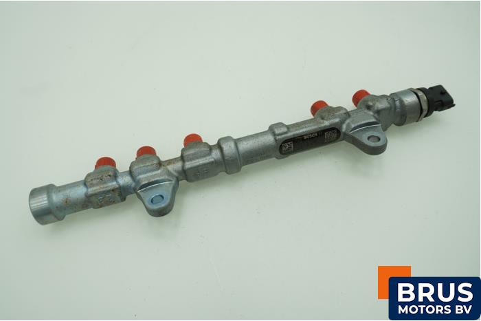 Usagé Système d'injection Opel Combo Mk.III (D) 1.3 CDTI 16V Prix € 90,75 Prix TTC proposé par Brus Motors BV