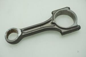 Used Connecting rod Opel Vivaro Combi 1.5 CDTI 102 Price € 90,75 Inclusive VAT offered by Brus Motors BV