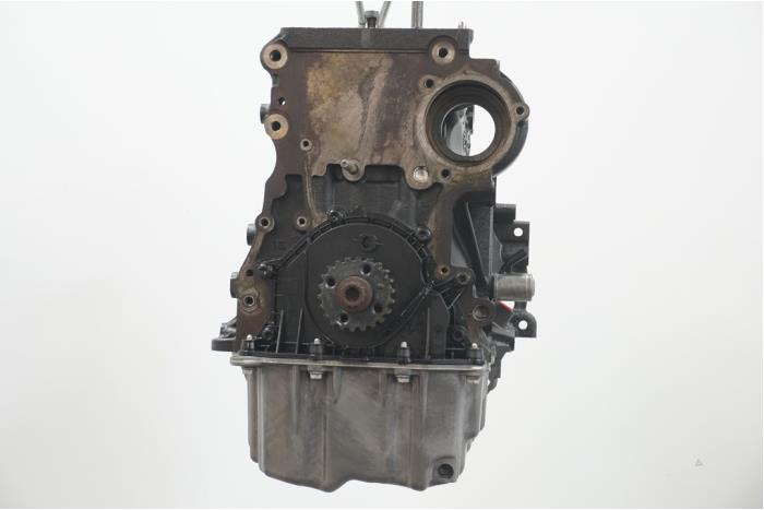 Engine from a Volkswagen Golf VI Cabrio (1K) 2.0 TDI 16V 2015