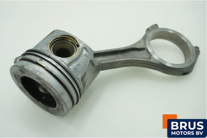 Usados Biela Volkswagen Amarok 3.0 TDI V6 24V 4Motion Precio € 90,75 IVA incluido ofrecido por Brus Motors BV