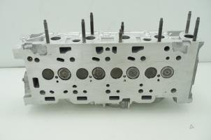 Used Cylinder head Toyota ProAce (MDX) 1.6 D4-D Price € 484,00 Inclusive VAT offered by Brus Motors BV