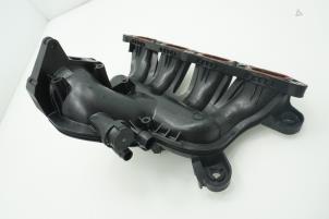 Used Intake manifold BMW 1 serie (F20) 116i 1.6 16V Price € 90,75 Inclusive VAT offered by Brus Motors BV