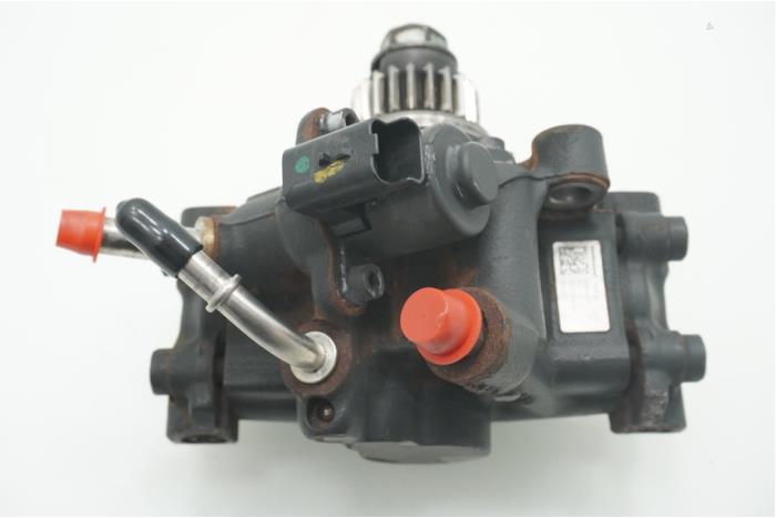 Mechanical fuel pump from a Renault Master IV (JV) 2.3 dCi 16V 145 2018