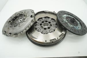 Used Clutch kit (complete) Opel Movano 2.3 CDTi 16V FWD Price € 363,00 Inclusive VAT offered by Brus Motors BV