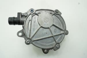Used Vacuum pump (petrol) BMW 3 serie (E90) 318i 16V Price € 90,75 Inclusive VAT offered by Brus Motors BV