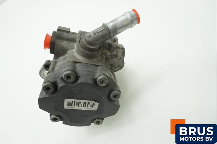 Usagé Pompe de direction Fiat Ducato (250) 3.0 D Multijet Power Euro 5 Prix € 121,00 Prix TTC proposé par Brus Motors BV