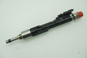 Usagé Injecteur (injection essence) BMW 5 serie (F10) 528i 16V Prix € 60,50 Prix TTC proposé par Brus Motors BV