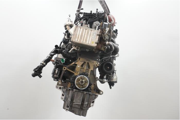 Engine from a MAN TGE 2.0 TDI RWD 2019