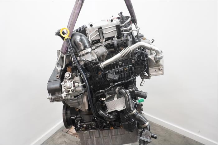 Motor van een MAN TGE 2.0 TDI RWD 2019