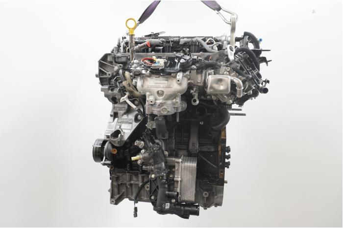 Engine from a Renault Trafic (1EL) 2.0 dCi 16V 150 2023