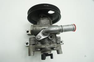 Used Power steering pump Ford Transit 2.2 TDCi 16V Price € 121,00 Inclusive VAT offered by Brus Motors BV