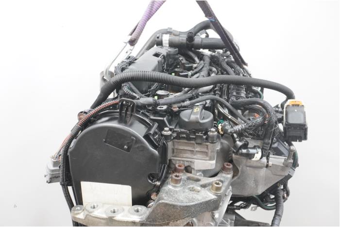 Motor van een Peugeot Boxer (U9) 2.0 BlueHDi 130 2018