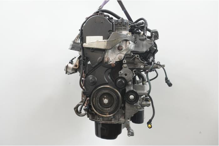 Motor de un Peugeot Boxer (U9) 2.0 BlueHDi 130 2018