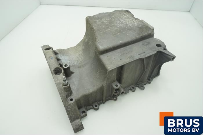 Usagé Couvercle carter Ford Focus 3 1.0 Ti-VCT EcoBoost 12V 125 Prix € 90,75 Prix TTC proposé par Brus Motors BV