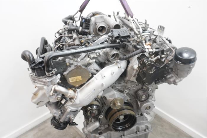 Engine from a Mercedes-Benz Sprinter 3,5t (907.6/910.6) 319 CDI 3.0 V6 24V RWD 2020