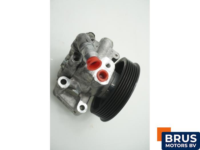 Usagé Pompe de direction Ford Transit 2.0 TDCi 16V Eco Blue 105 Prix € 211,75 Prix TTC proposé par Brus Motors BV