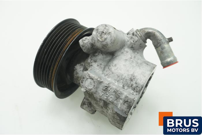 Usagé Pompe direction assistée Iveco New Daily IV 35C13, 35C13/P, 35S13, 35S13/P, 35S13D Prix € 90,75 Prix TTC proposé par Brus Motors BV