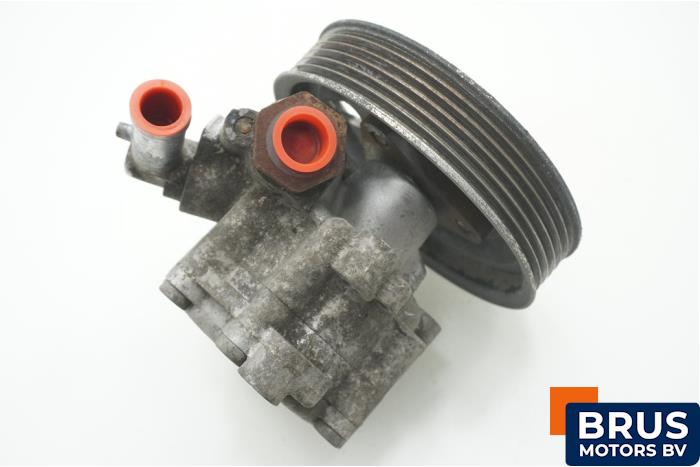 Usagé Pompe de direction Fiat Doblo Cargo (263) 1.6 D Multijet Prix € 90,75 Prix TTC proposé par Brus Motors BV