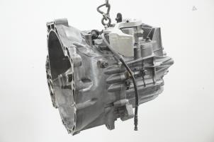 Używane Skrzynia biegów Ford Kuga II (DM2) 2.0 TDCi 16V 150 4x4 Cena € 907,50 Z VAT oferowane przez Brus Motors BV