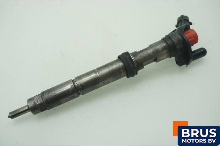 Usagé Injecteurs Mitsubishi Canter 3.0 Di-D 16V 413 Prix € 151,25 Prix TTC proposé par Brus Motors BV