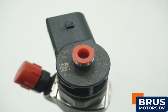 Usagé Injecteurs Volkswagen Golf VIII Variant (GC5) 2.0 TDI 16V 4Motion Prix € 181,50 Prix TTC proposé par Brus Motors BV
