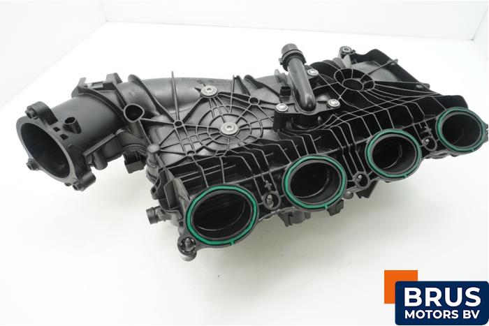 Gebrauchte Ansaugbrugge BMW 5 serie (G30) 520i 2.0 TwinPower Turbo 16V Preis € 302,50 Mit Mehrwertsteuer angeboten von Brus Motors BV