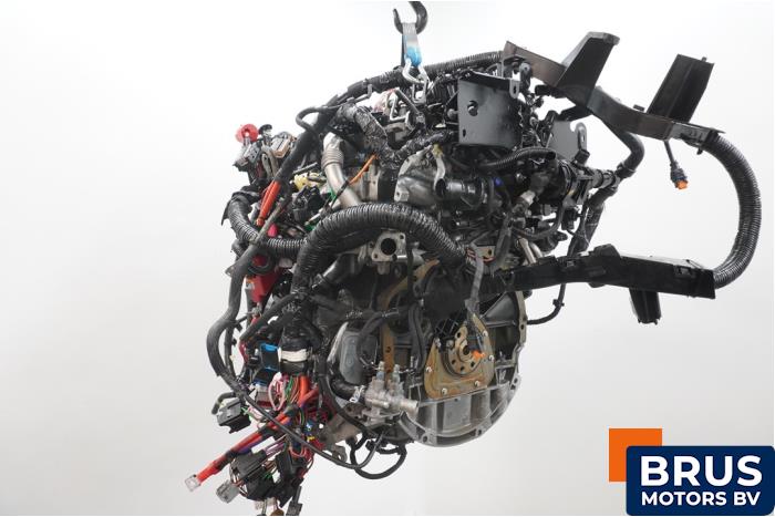 Begagnade Motor Renault Master III (EV/HV/UV/VA/VB/VD/VF/VG/VJ) 2.3 Energy dCi 180 Twin Turbo 16V FWD Pris € 6.957,50 Inklusive moms erbjuds av Brus Motors BV