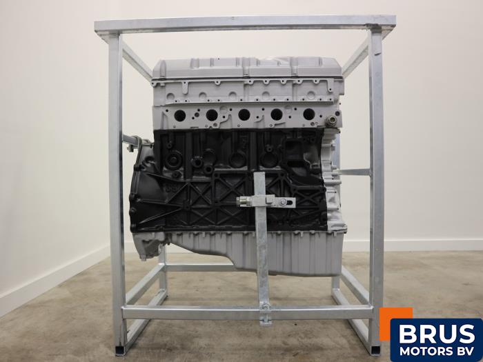 Skontrolowane Silnik Mercedes Sprinter 4t (904) 412D Cena € 4.779,50 Z VAT oferowane przez Brus Motors BV