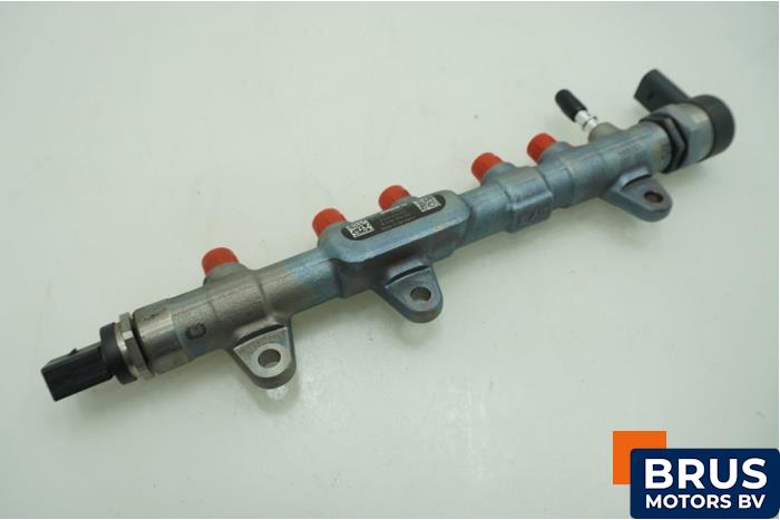 Usagé Système d'injection BMW 1 serie (F20) 120d TwinPower Turbo 2.0 16V Prix € 121,00 Prix TTC proposé par Brus Motors BV