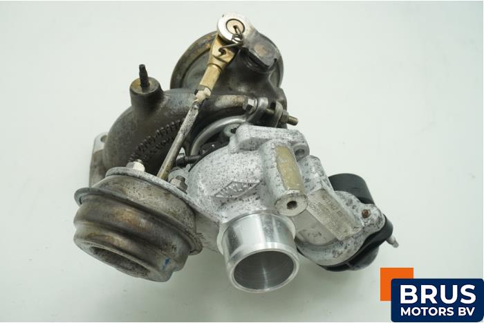 Gebrauchte Turbo Citroen C4 Berline (NC) 1.2 12V PureTech 110 Preis € 363,00 Mit Mehrwertsteuer angeboten von Brus Motors BV