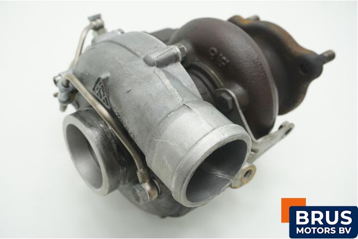 Używane Turbo Volvo V70 (SW) 2.5 D Cena € 90,75 Z VAT oferowane przez Brus Motors BV