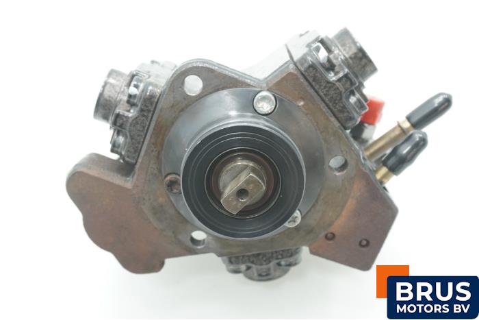 Gebrauchte Kraftstoffpumpe Mechanisch Fiat Fiorino (225) 1.3 D 16V Multijet 80 Preis € 211,75 Mit Mehrwertsteuer angeboten von Brus Motors BV