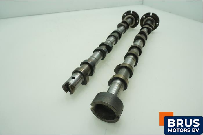 Gebrauchte Nockenwelle Set Peugeot Boxer (U9) 2.2 HDi 110 Euro 5 Preis € 181,50 Mit Mehrwertsteuer angeboten von Brus Motors BV