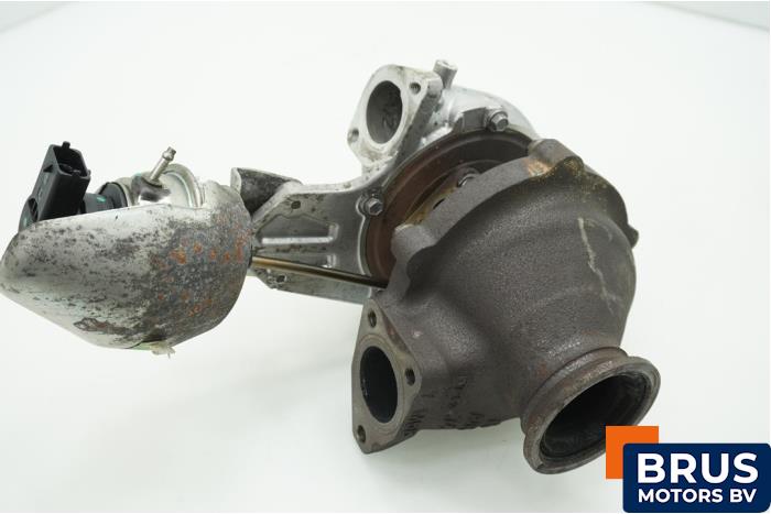 Usados Turbo Opel Insignia 2.0 CDTI 16V 120 ecoFLEX Precio € 211,75 IVA incluido ofrecido por Brus Motors BV