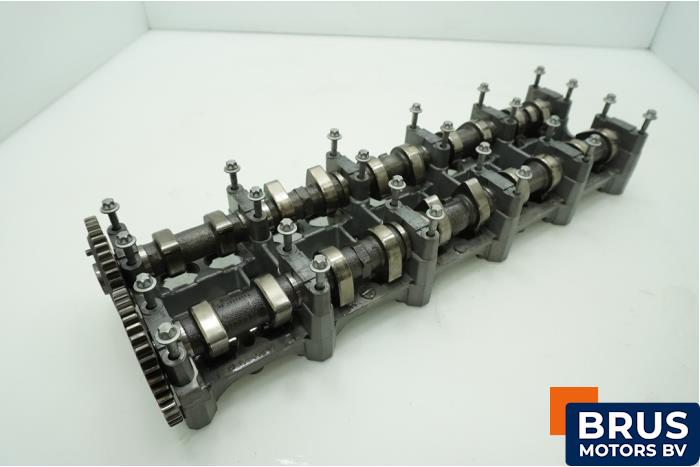 Usagé Kit arbre à cames Mercedes E (W211) 2.7 E-270 CDI 20V Prix € 423,50 Prix TTC proposé par Brus Motors BV