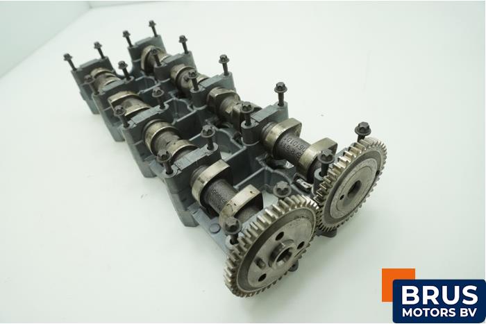 Usagé Kit arbre à cames Mercedes Sprinter 3,5t (906.63) 315 CDI 16V Prix € 302,50 Prix TTC proposé par Brus Motors BV