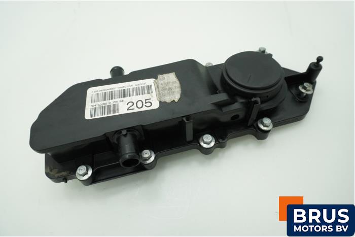 Usagé Ventilation carter Iveco New Daily III 29L12V Prix € 60,50 Prix TTC proposé par Brus Motors BV