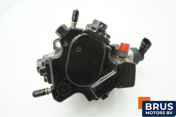Usagé Pompe haute pression Nissan Qashqai (J11) 1.6 dCi Prix € 363,00 Prix TTC proposé par Brus Motors BV