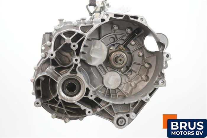 Gebrauchte Getriebe Volkswagen Crafter (SY) 2.0 TDI FWD Preis € 2.359,50 Mit Mehrwertsteuer angeboten von Brus Motors BV