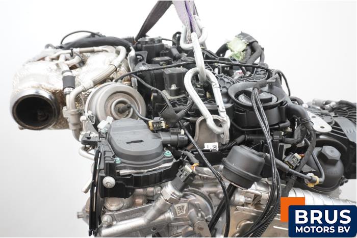 Motor van een Mercedes-Benz GLE (V167) 450d 3.0 4-Matic 2023