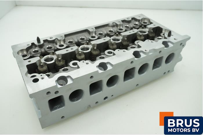 Skontrolowane Glowica cylindra Volkswagen Crafter (SY) 2.0 TDI RWD Cena € 1.512,50 Z VAT oferowane przez Brus Motors BV
